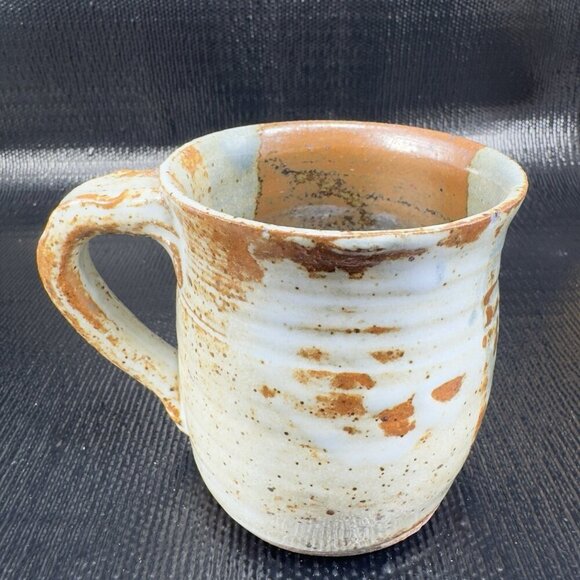 Hand Made Stoneware Pottery Coffee Mug Cup With 3D Crawfish Artist Signed VTG - Picture 6 of 13